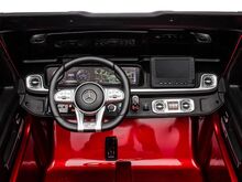 Двухместный электромобиль Mercedes G63 AMG