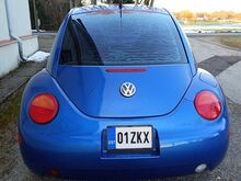 Vw New Beetle , 1.9 72kw .  ÜV : 04.2027