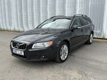 Volvo V70 Momentum 2.0 R5 D3 120kW, JÄRELMAKS!