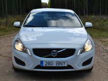 VOLVO V60 1.6drive Kinetic 2011