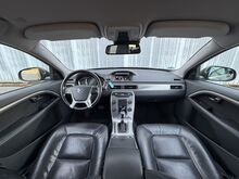 Volvo V70 Facelift 2.0 R5 D3 100kW, JÄRELMAKS!
