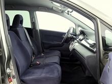 Honda FR-V