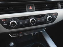 Audi A4 FACELIFT 2.0 R4 150kW GARANTII! Konks, ACC