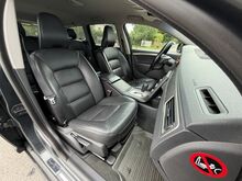Volvo V70 Facelift 2.4 R5 D5 129kW, JÄRELMAKS!