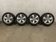 17" Volkswageni veljed 5x112 koos rehvidega