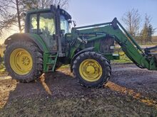 John Deere  6520