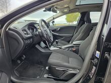 Volvo V40 City Safety 1.6 84кВт, РЕГ. СБОР ОПЛАЧЕН