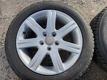Оригинальные литые диски Audi 16 дюймов с шипованной рези
