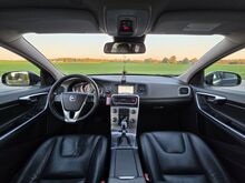 Volvo V60 Plug-In Hybrid AWD Summum 2.4 D6 158kW