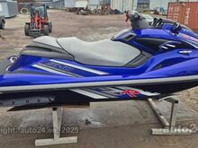 Yamaha WAVERUNNER FZR Supercharge SHO, 1812cc,