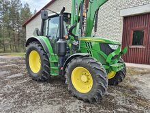 ТРАКТОР JOHN DEERE 6120M С ФРОНТАЛЬНЫМ ПОГРУЗЧИКОМ