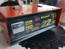 Akulaadija Einhell 12V sõiduautodele
