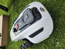 Mammotion Yuka mini 600 + katus robotniiduk