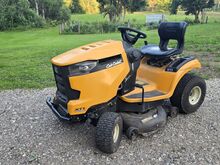 CubCadet XT1