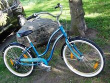 Cruiser jalgratas Giant Simple Seven.