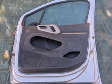 Berlingo/Partner esiuksed