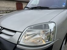 REG HINNAS Peugeot Partner 1,6 80kw, 181 740km