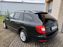 Skoda Superb рестайлинг 1.8 турбо 118кВт, АВТОМАТ