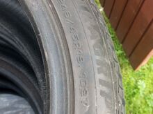 Goodyear ultragrip ice 2  245/45 r19