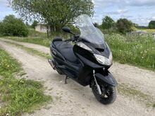 ROLLER YAMAHA MAJESTY 400