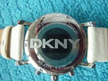 Кварцевые часы-хронограф DKNY NY с перламутровым цифербл�