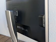 DELL UltraSharp U2412Mb