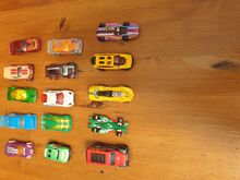 237 Hot Wheelsi mudelit