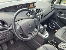 Renault Scenic Paris Initiale