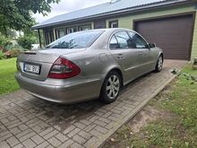 Mercedes-Bens E-klass e270cdi automaat.