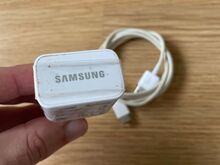Samsung Galaxy A5 520F 2017 32 GB + laadija