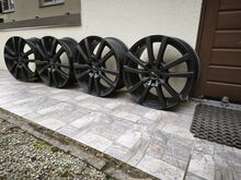 19" Brock RC25 mattmustad veljed