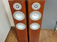 Yamaha NS-325F 2-Way Loudspeaker System