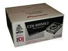 2 Pioneer CDJ-800MK2 plaadimängijat/turntables