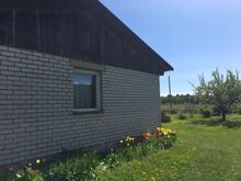Müüa maja looduskaunis Varbla külas