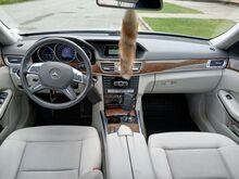 MERCEDES-BENZ E220 CDI