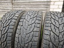 R15C Pakiauto naastrehvid 215/70 DOT25 mustrit 10m