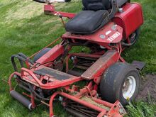 Профессиональная газонокосилка Toro GreenMaster 3