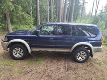 Mitsubishi Pajero 2.5 73кВт