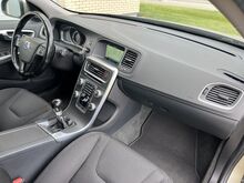 Volvo V60 2.0 Volvo D3 120kW, VIIS SILINDRIT