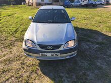 Toyota Avensis 2002 2.0 110kw
