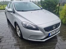 Volvo V40 2014 diisel 1.6 84kw automaat Webasto