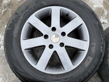 VW (5x120) 16" valuveljed suverehvidega