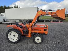 Traktor KUBOTA L1-195 koos frontaallaaduriga