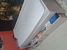 Täispuitvoodi koos madratsiga 90x200