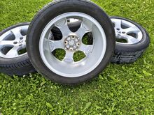 4x108 R17