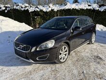 Volvo V60 Momentum 2.0 R5 D3 120kW, JÄRELMAKS!