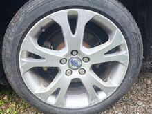 Volvo Borbet Talos 17" originaalvaluveljed (5x108)