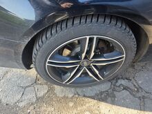 245/40R18 хорошие шипованные шины