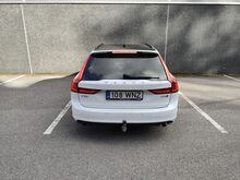 Volvo V90 2017, 2.0 110kW, nelikvedu