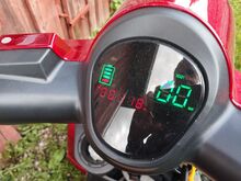 Neljarattaline elektriroller  Revolux RX-VF1